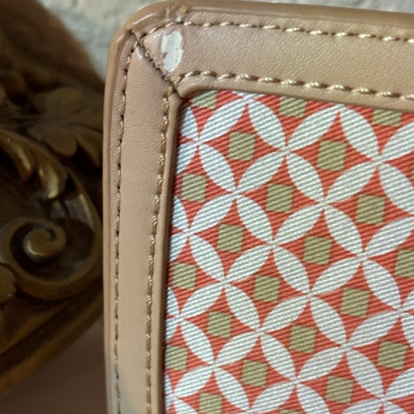 🧡🧡Spartina 449 Orange and Cream Leather Clutch With Colorful Fall Bundle.🧡🧡 - Picture 7 of 16
